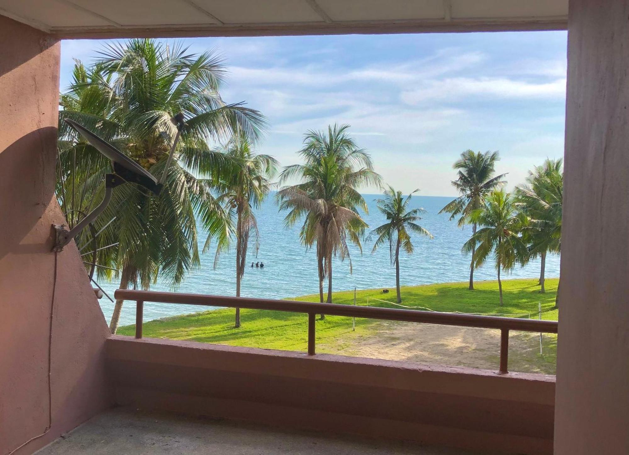 Appartement Pd Infront Seaview à Port Dickson Extérieur photo